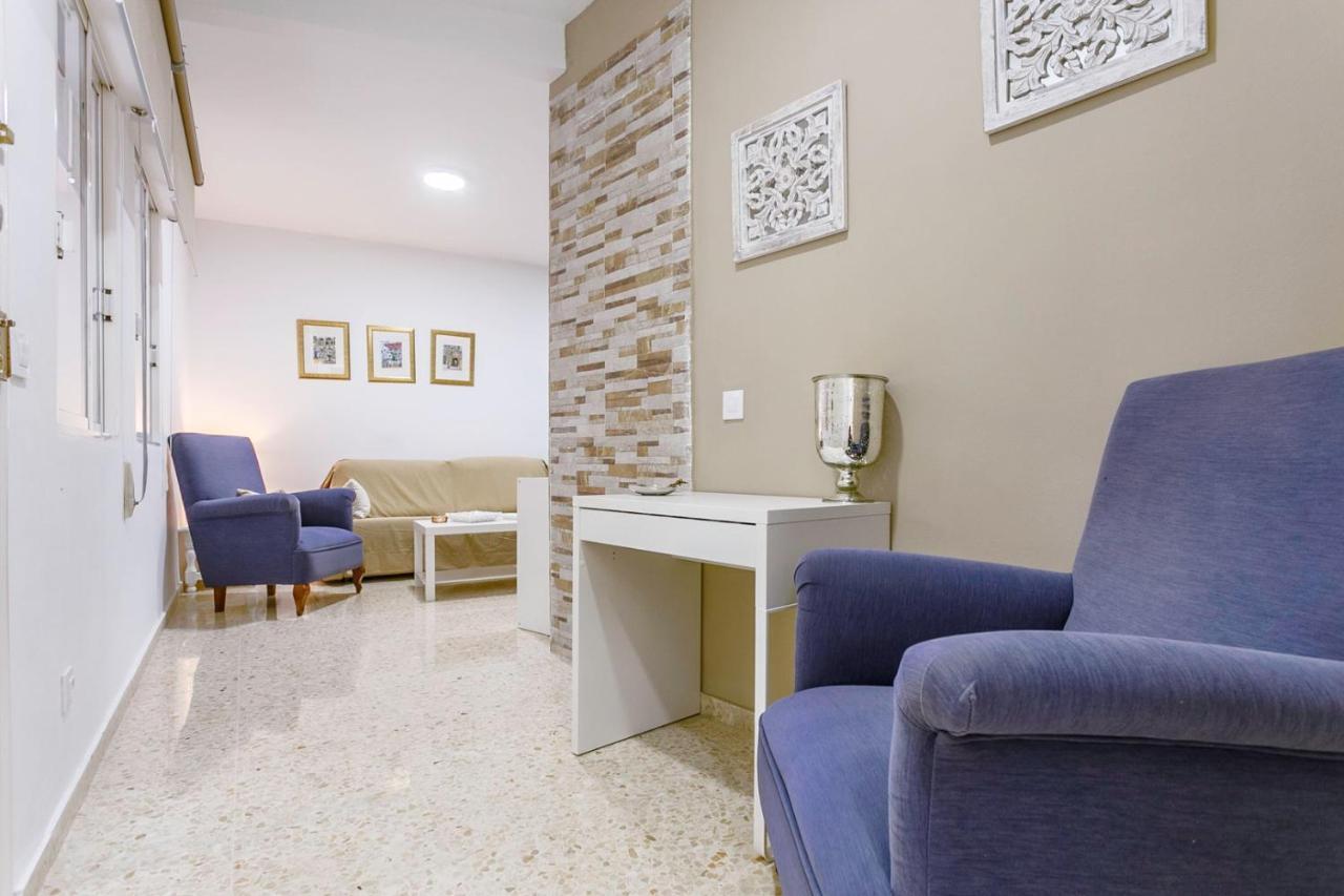 Apartamentos Sta Maria La Blanca Sevilla Exterior foto
